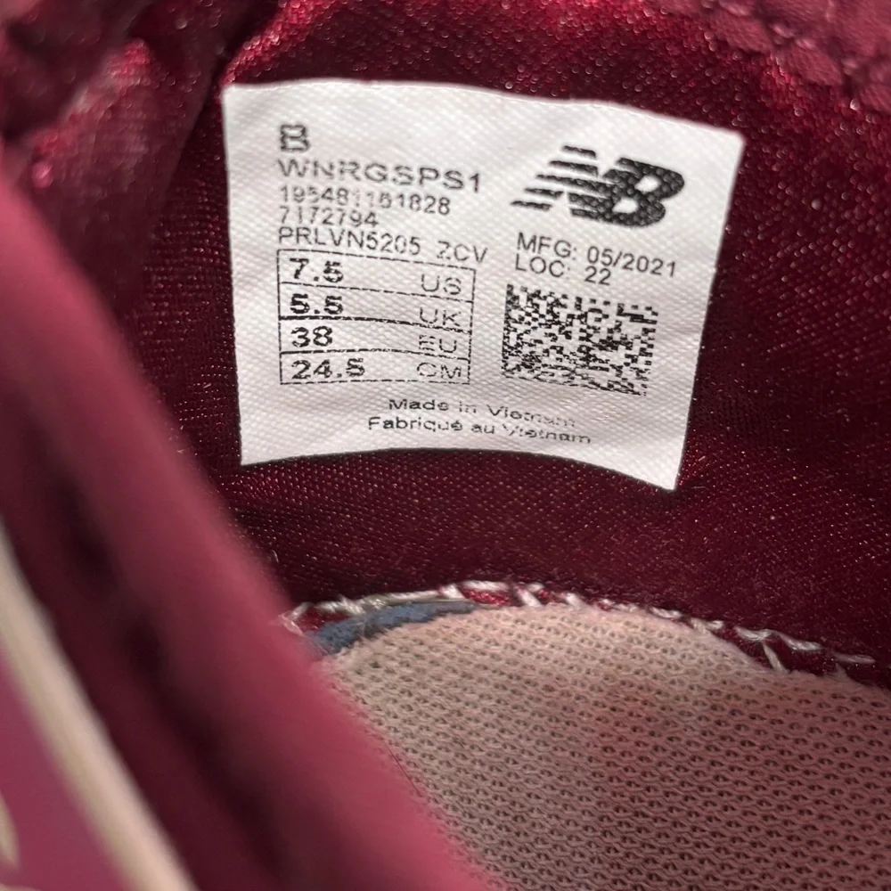 New Balance Nergize Sport Women’s 7.5 Burgundy FuelCore Slip-On Sneakers Lightwe - Picture 12 of 12